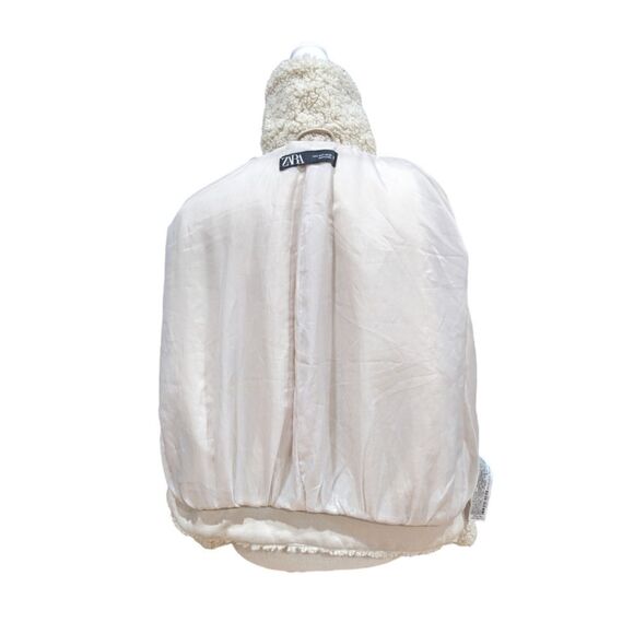 ZARA Oversized Faux Sherpa Bomber Jacket Size S in Cream with Suede Trim - Picture 11 of 12
